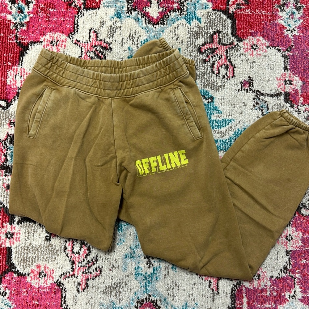 OFFLINE by Aerie green sweatpants Women’s Small